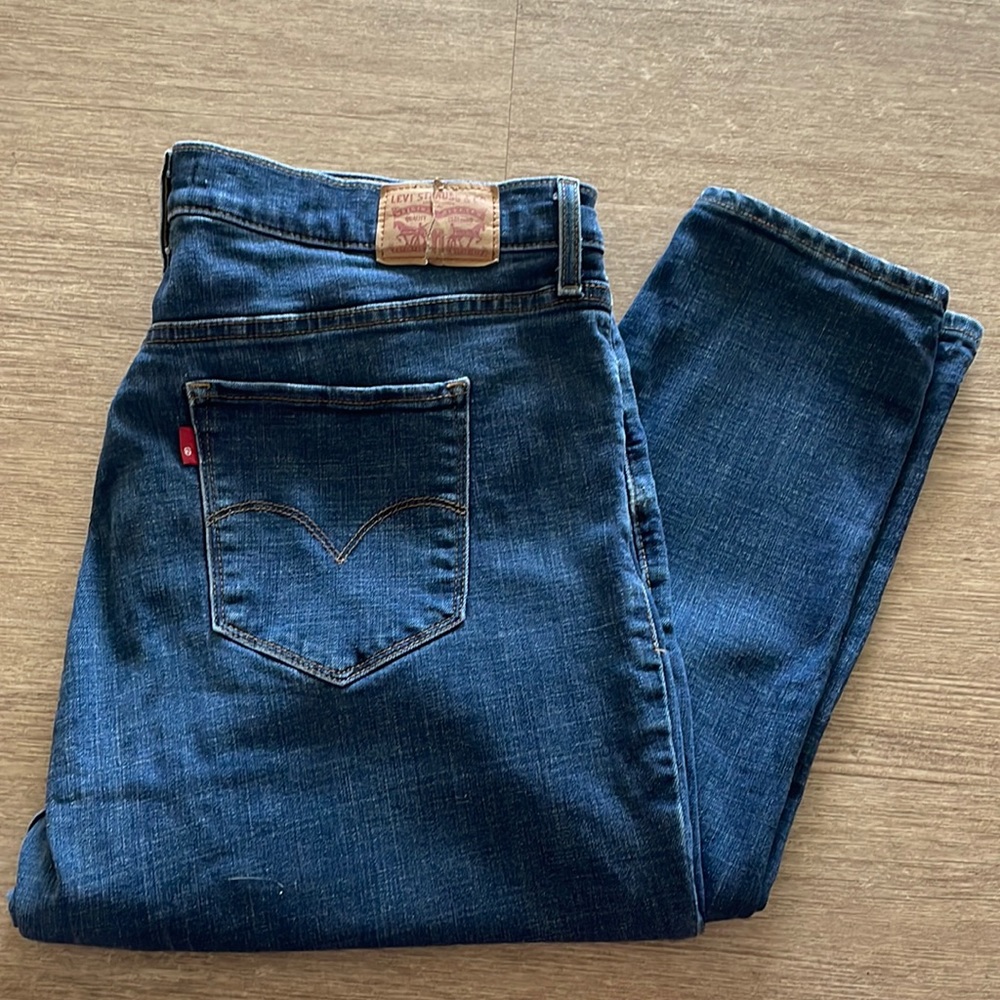 721 High Rise Skinny Levi’s - Size 18W